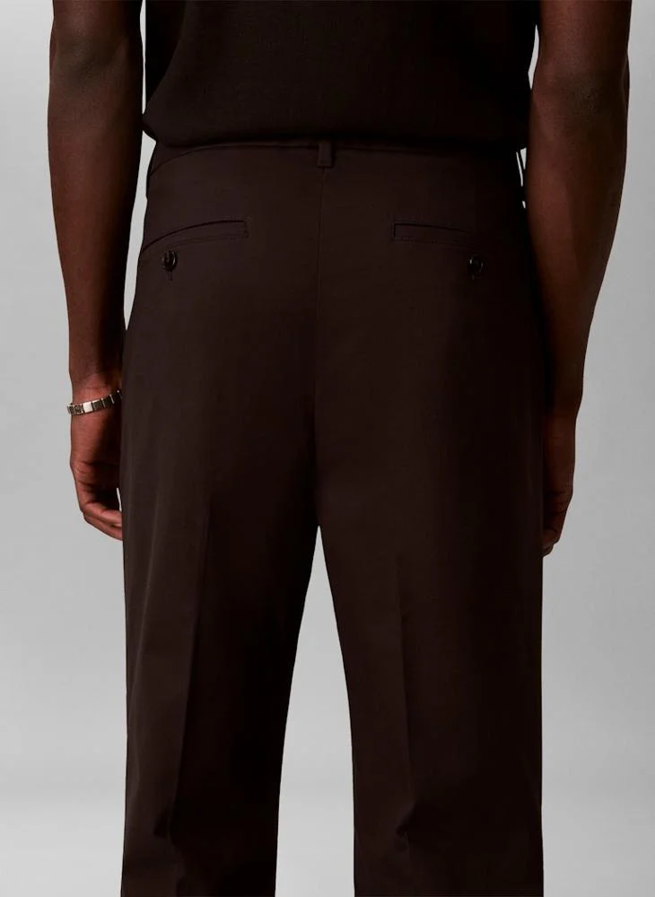 CALVIN KLEIN  Straight Cotton Sateen Chino Trousers for Men | Best Price UAE